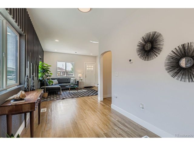 1450 Joliet St, Aurora, CO 80010