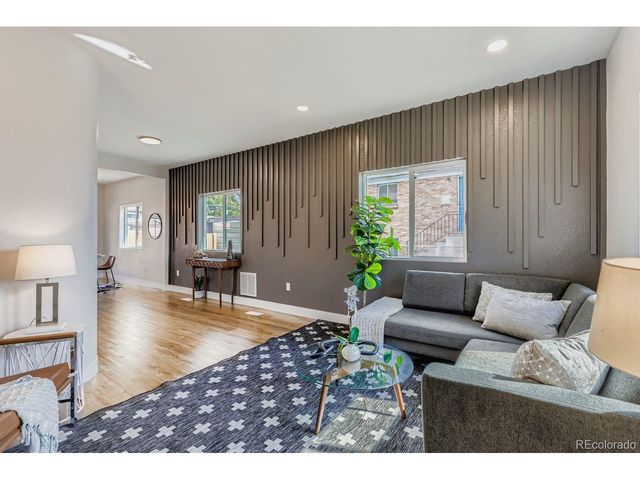 1450 Joliet St, Aurora, CO 80010