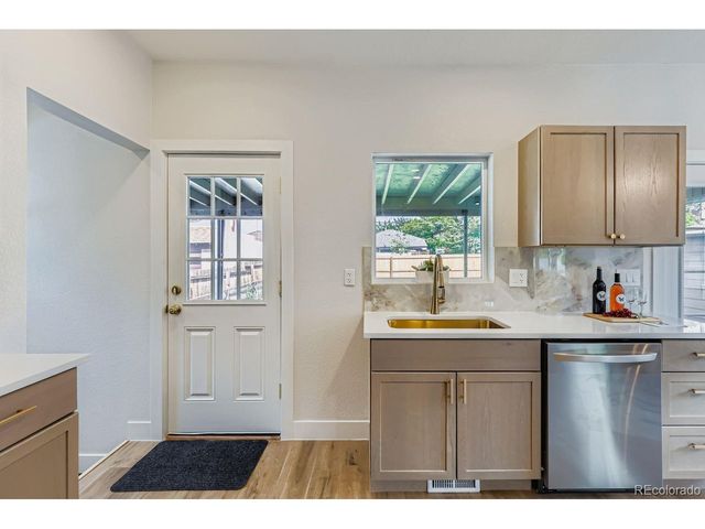 1450 Joliet St, Aurora, CO 80010