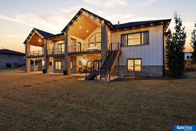 3130 W Bow Bridge Road, Lincoln, NE 68523