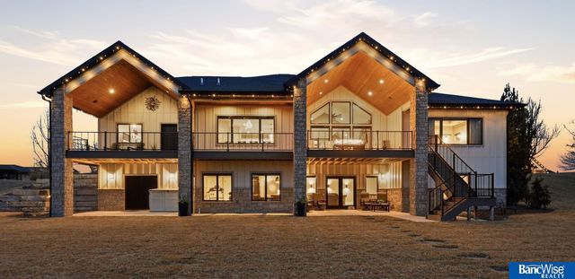 3130 W Bow Bridge Road, Lincoln, NE 68523