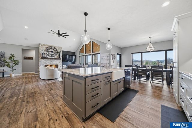 3130 W Bow Bridge Road, Lincoln, NE 68523