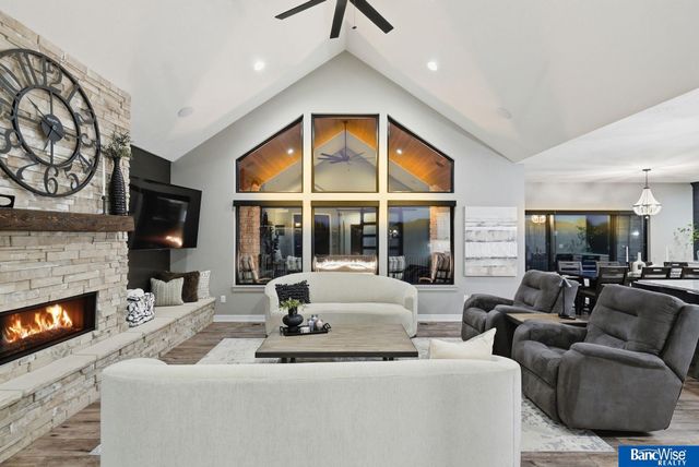 3130 W Bow Bridge Road, Lincoln, NE 68523