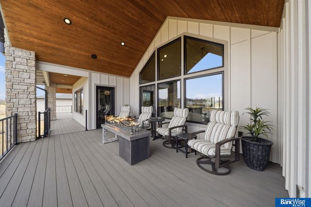 3130 W Bow Bridge Road, Lincoln, NE 68523