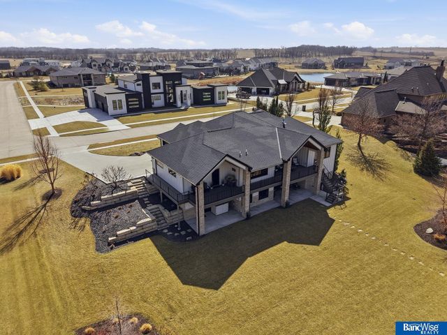 3130 W Bow Bridge Road, Lincoln, NE 68523