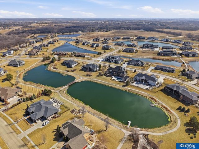 3130 W Bow Bridge Road, Lincoln, NE 68523