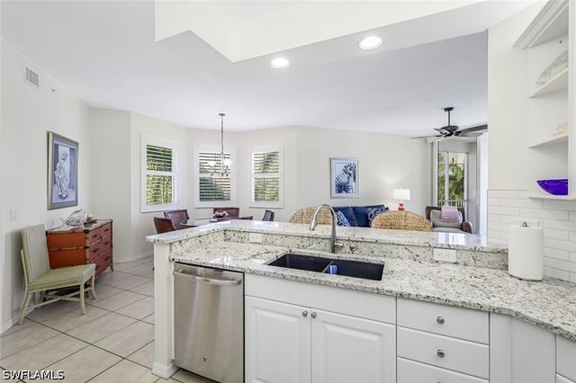 470 Launch CIR V301, Naples, FL 34108
