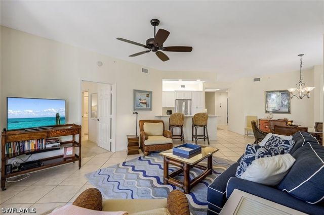 470 Launch CIR V301, Naples, FL 34108