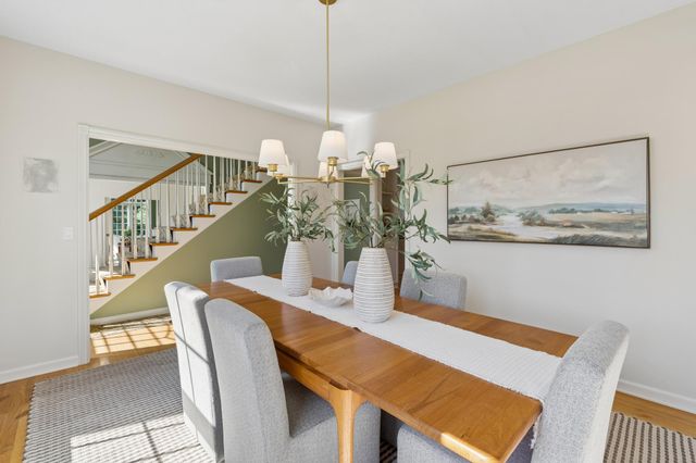 1015 W Cove Lane, Minnetrista, MN 55364