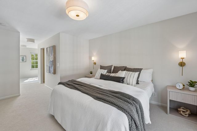 1015 W Cove Lane, Minnetrista, MN 55364
