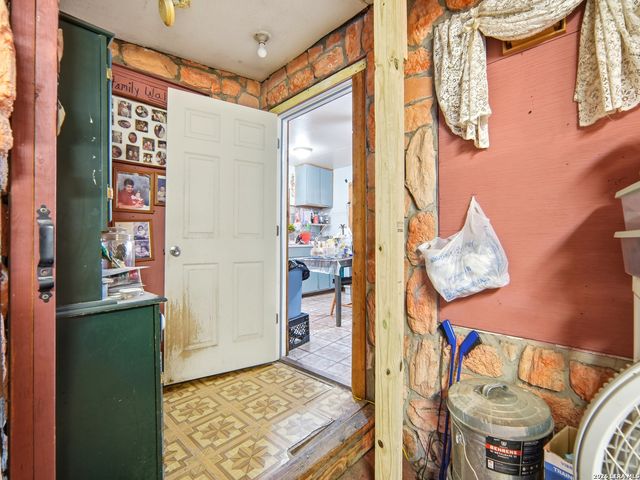 130 Pickford, San Antonio, TX 78228