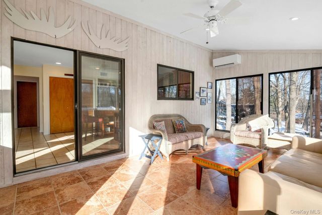 637 Long Hill Road W, Briarcliff Manor, NY 10510