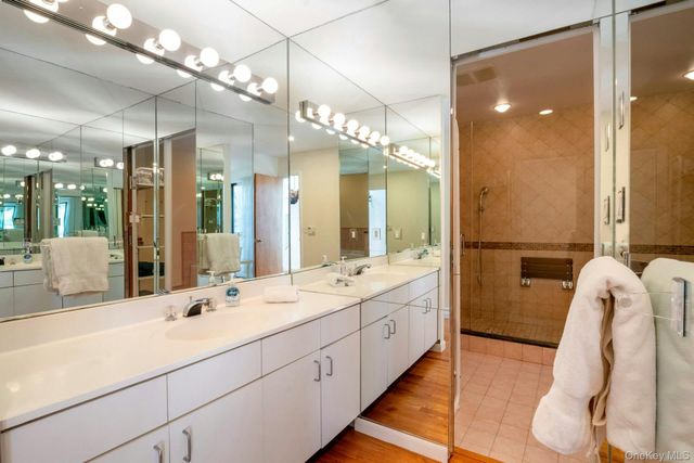 637 Long Hill Road W, Briarcliff Manor, NY 10510