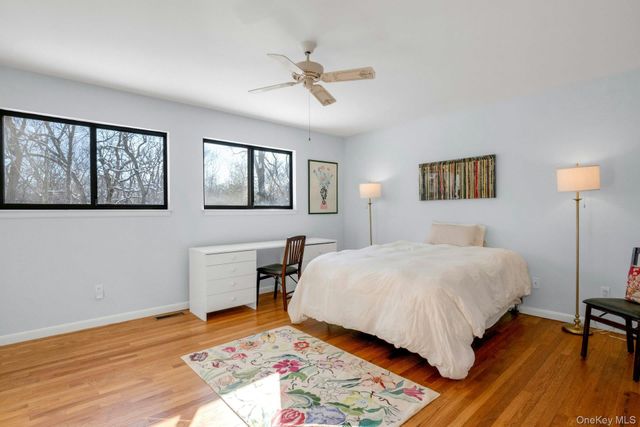 637 Long Hill Road W, Briarcliff Manor, NY 10510