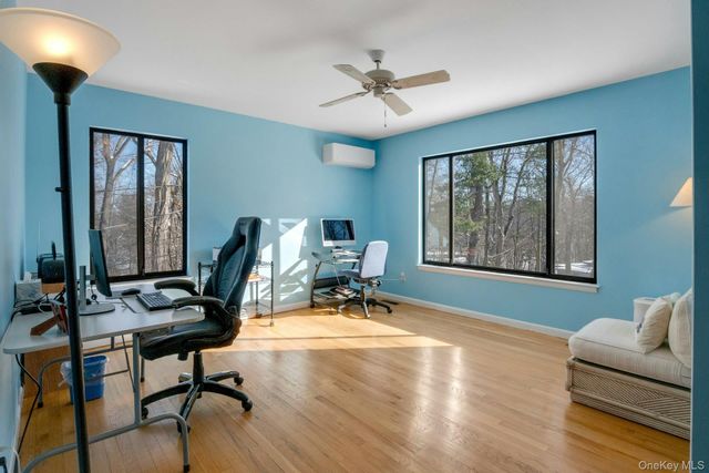 637 Long Hill Road W, Briarcliff Manor, NY 10510