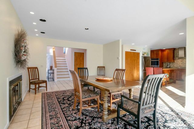 637 Long Hill Road W, Briarcliff Manor, NY 10510