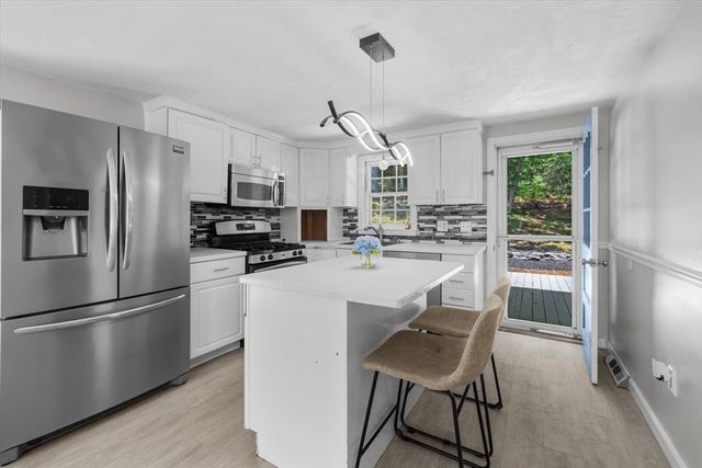 29 Carolina Trail, Marshfield, MA 02050