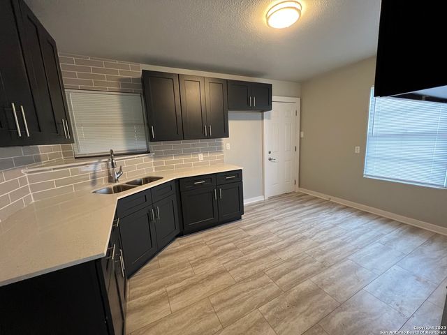 1130 SHADWELL DR, San Antonio, TX 78228