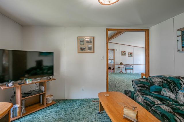 2 Kennedy Street, Epsom, NH 03234