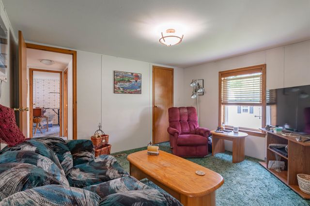 2 Kennedy Street, Epsom, NH 03234