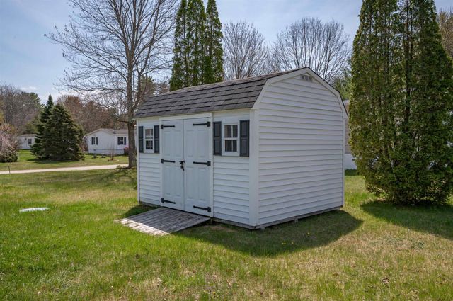 2 Kennedy Street, Epsom, NH 03234