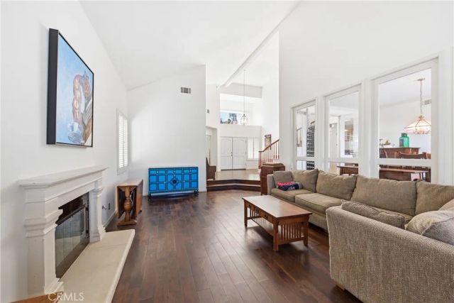 11955 Silver Crest Street, Moorpark, CA 93021