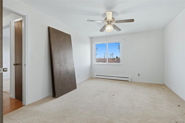 561 Geneva Street 305, Aurora, CO 80010