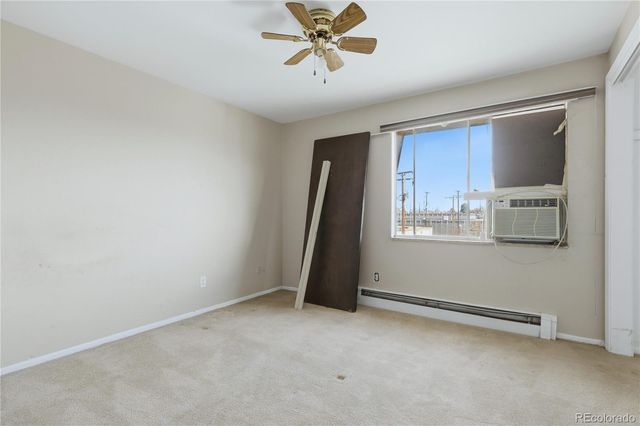 561 Geneva Street 305, Aurora, CO 80010