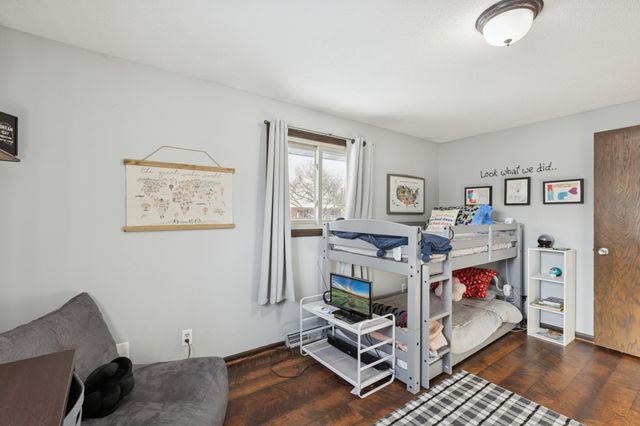 8148 Brandywine Parkway, Brooklyn Park, MN 55444