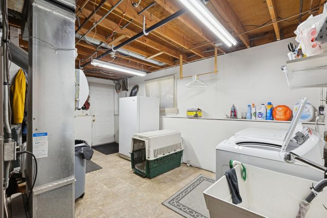 8148 Brandywine Parkway, Brooklyn Park, MN 55444