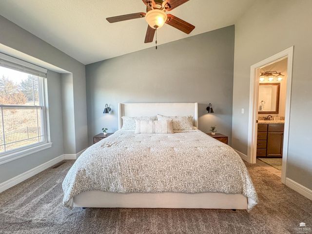 3720 Deakon Drive, Manhattan, KS 66503