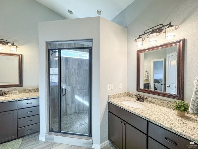 3720 Deakon Drive, Manhattan, KS 66503