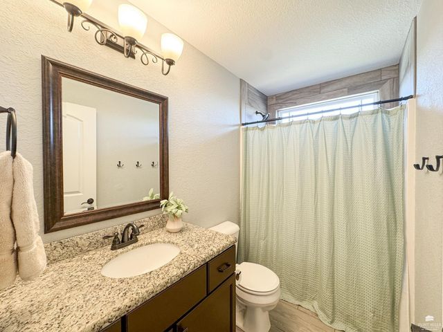 3720 Deakon Drive, Manhattan, KS 66503