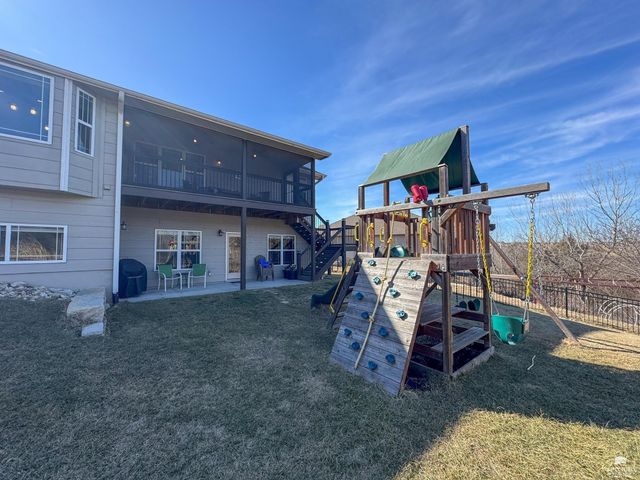 3720 Deakon Drive, Manhattan, KS 66503