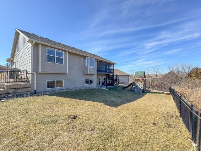 3720 Deakon Drive, Manhattan, KS 66503