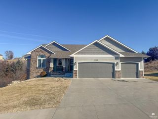 3720 Deakon Drive, Manhattan, KS 66503