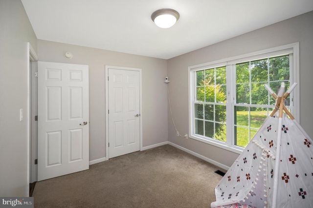 9641 PAMUNKEY DR, King George, VA 22485