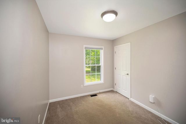 9641 PAMUNKEY DR, King George, VA 22485