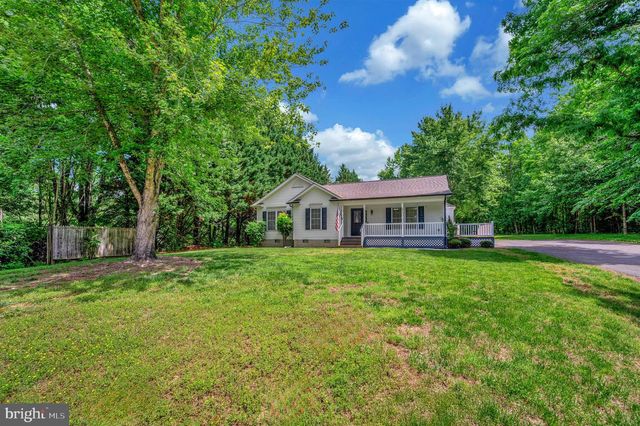 9641 PAMUNKEY DR, King George, VA 22485