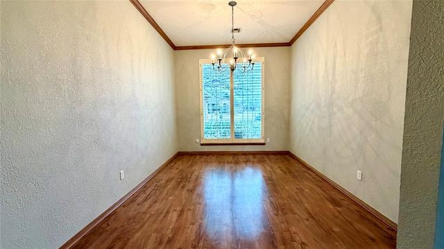 519 Sparrow Hawk Street, Edmond, OK 73003