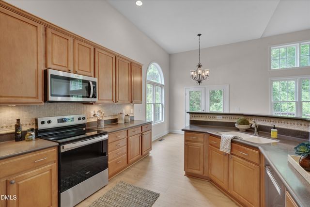 105 Strangford Lane, Durham, NC 27713