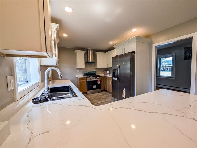 184 Cumberland Street, Providence, RI 02908