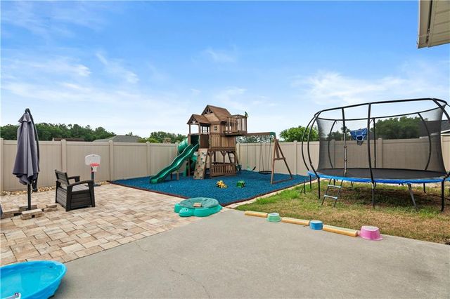 6338 Sun Dell Circle, Blackshear, GA 31516