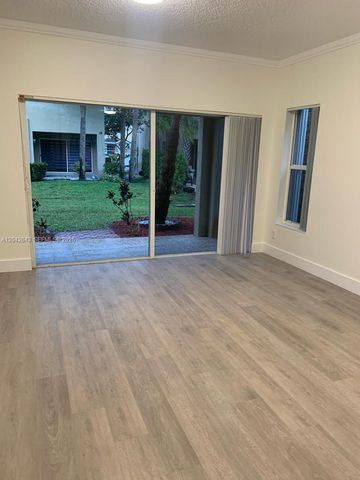 726 SW 122nd Ave 726, Pembroke Pines, FL 33025