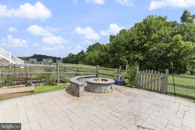 5270 LONGBOW RD, King George, VA 22485