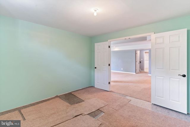 5270 LONGBOW RD, King George, VA 22485