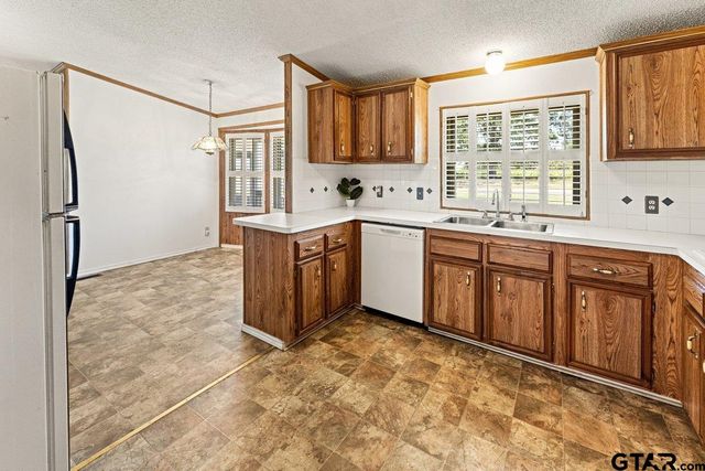 20356 CR 482, Lindale, TX 75771
