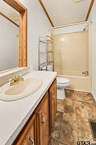 20356 CR 482, Lindale, TX 75771