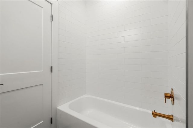431 Mezzo Lane 84, Alpharetta, GA 30009