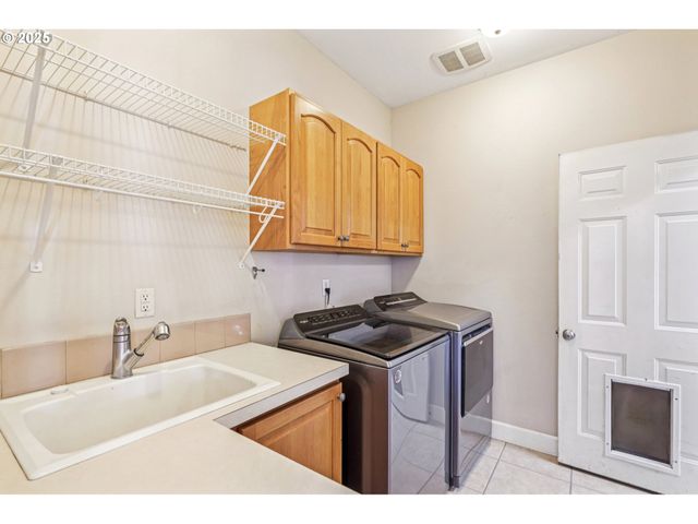 10400 Ne 197TH St, Battle Ground, WA 98604